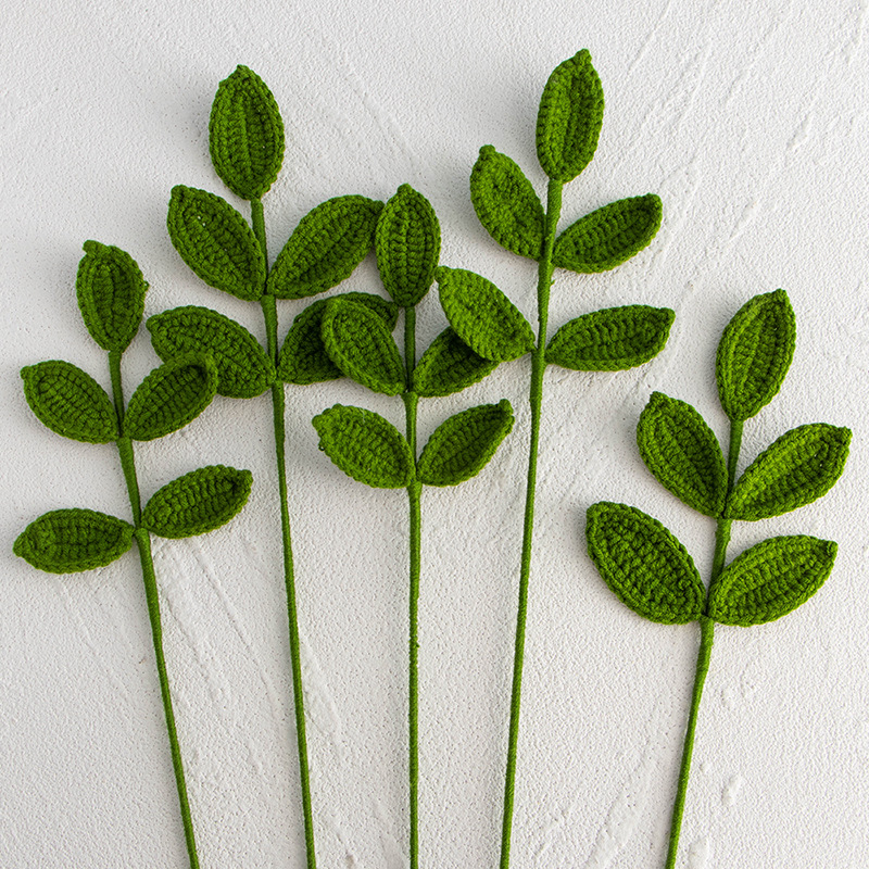 Hand-knitted wide-leaf eucalyptus artificial flower bouquets, olive leaf knitted flower arrangements for home plant decoration details Picture