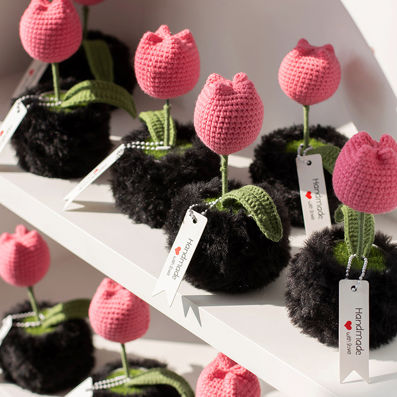Handcrafted artificial flower ornaments, tulip crocheted potted plants, knitted woolen flowers, as bouquet gifts for elders and friends details Picture