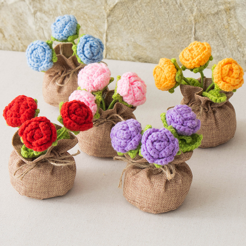 Cross-border handcrafted crocheted lucky bags, small potted plants, home ornaments, woolen woven finished products, rose decorations, artificial flower potted plants Specification image