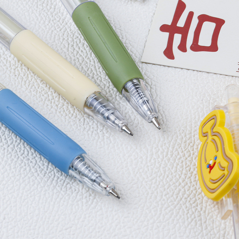 Cartoon girl heart press gel pen, 0.5mm cute black signature pen, ballpoint pen for students, ins office stationery Application Scenario