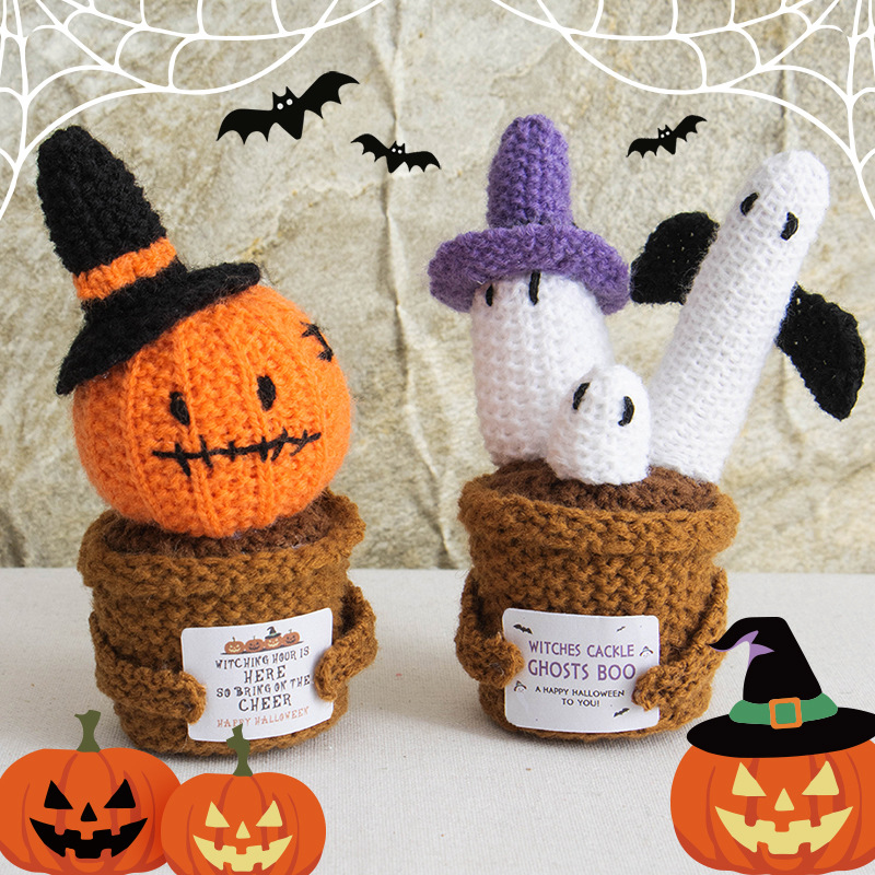 Halloween cross-border new funny expression dolls, positive energy woolen knitted ghost ornaments, potted plant card dolls