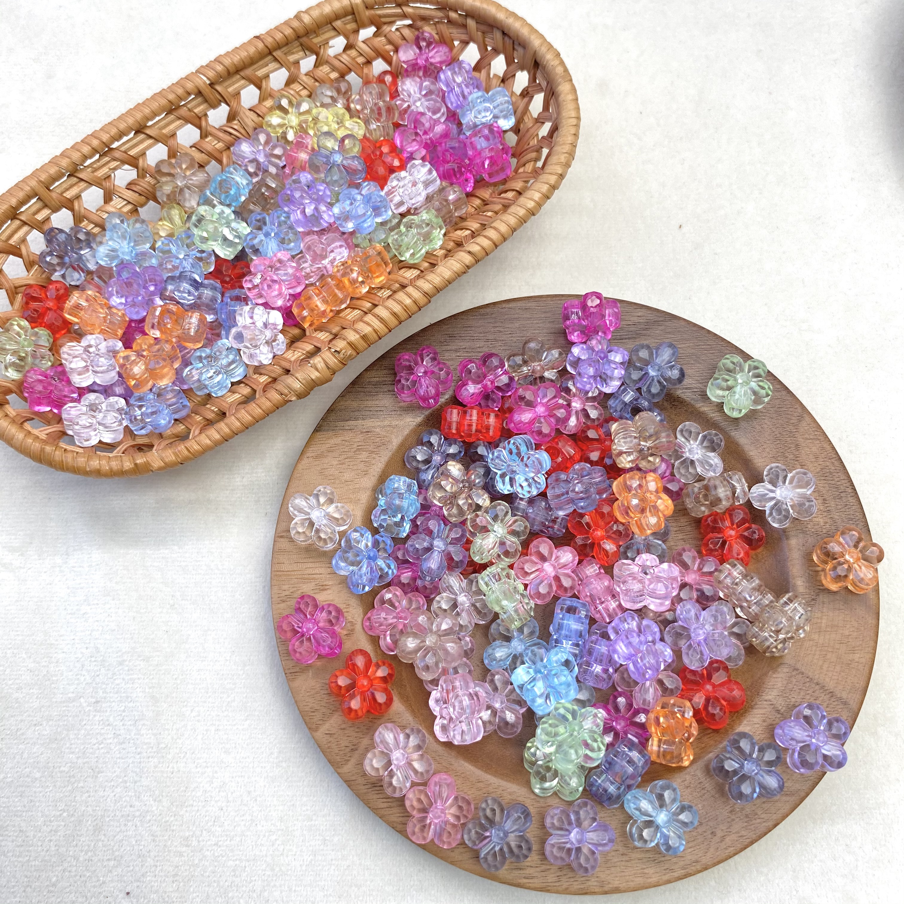 diy acrylic transparent large-hole vertical hole flower beads/mobile phone chain keychain bag hanging decorative accessory material loose beads Item Picture