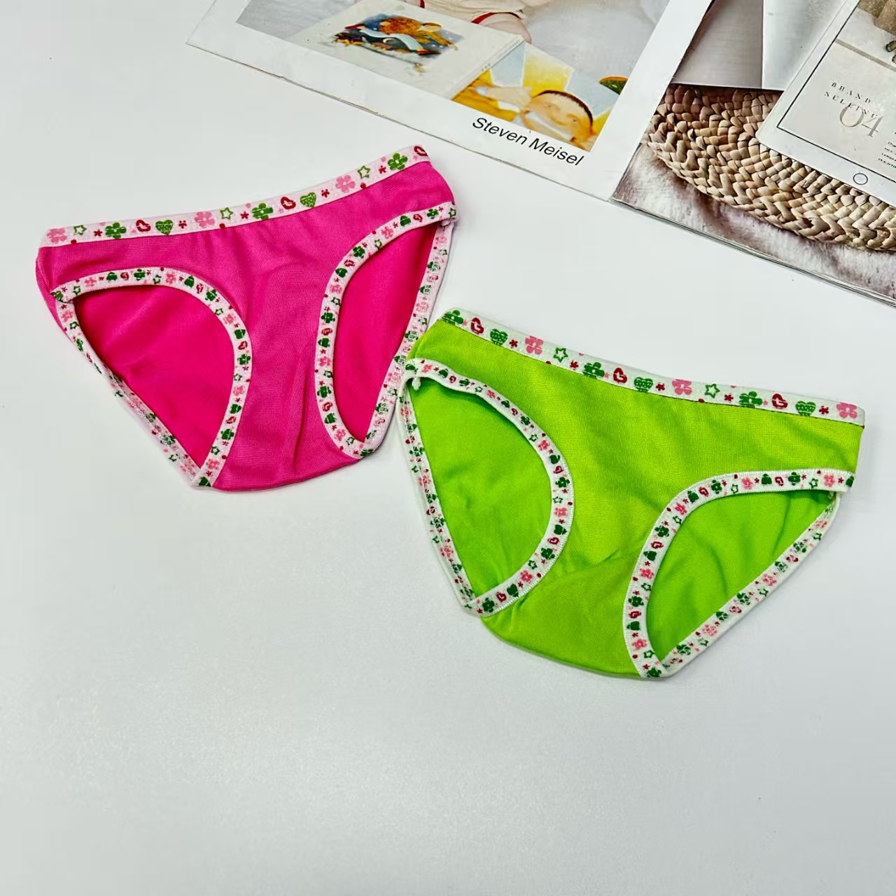 DD-551-8# Export Underwear for Children's wear, children's color hemming, flower print waist, children's underwear, women's triangle pants, comfortable and breathable underwear, women's QNI Application Scenario