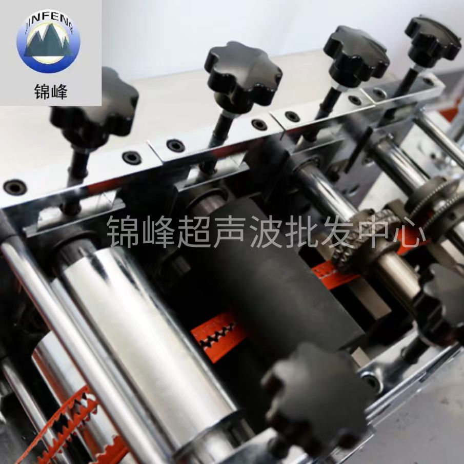 The factory of fully automatic high-speed computerized ultrasonic tape cutting machines undertakes the customization of various non-standard equipment and non-standard machines Application Scenario