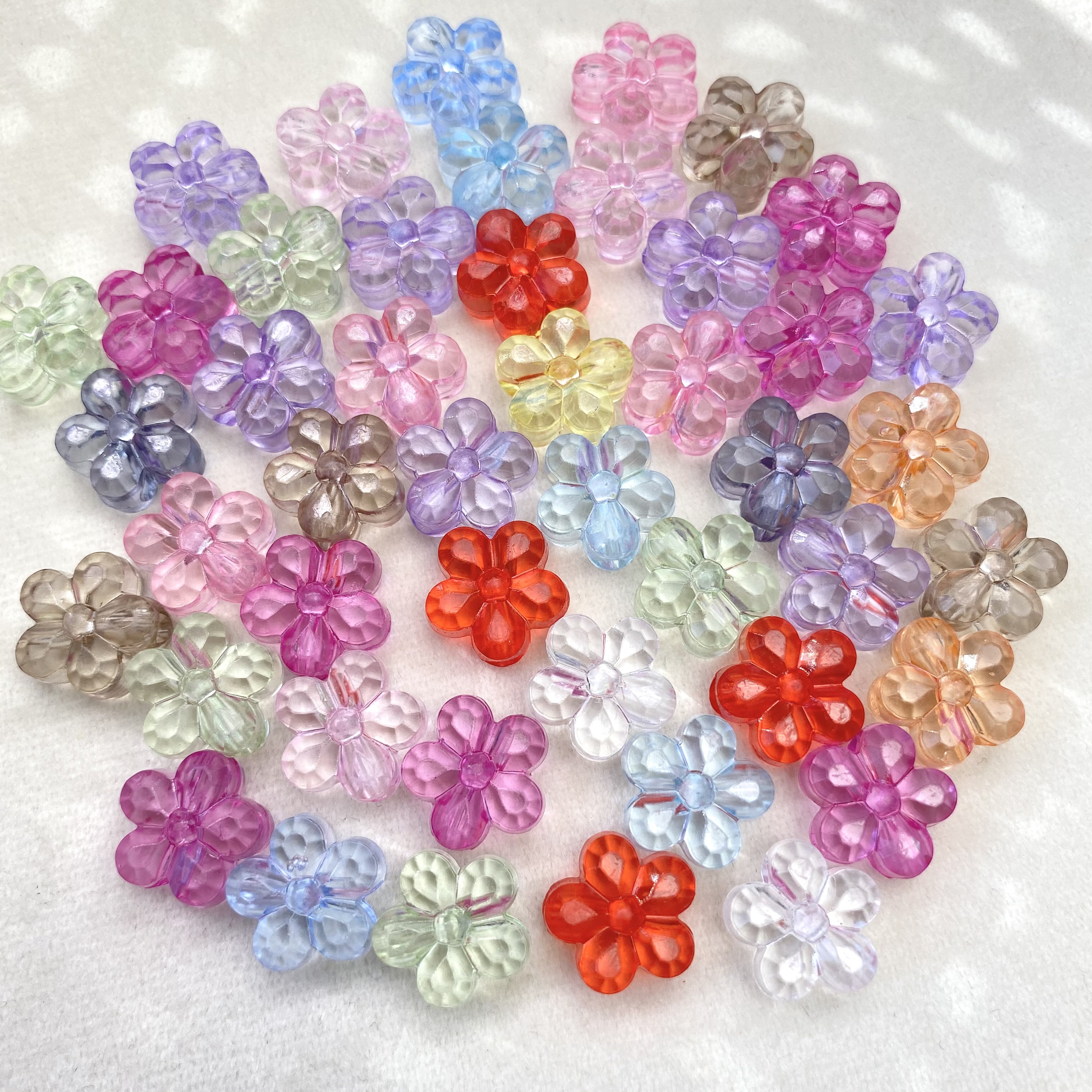 diy acrylic transparent large-hole vertical hole flower beads/mobile phone chain keychain bag hanging decorative accessory material loose beads Application Scenario