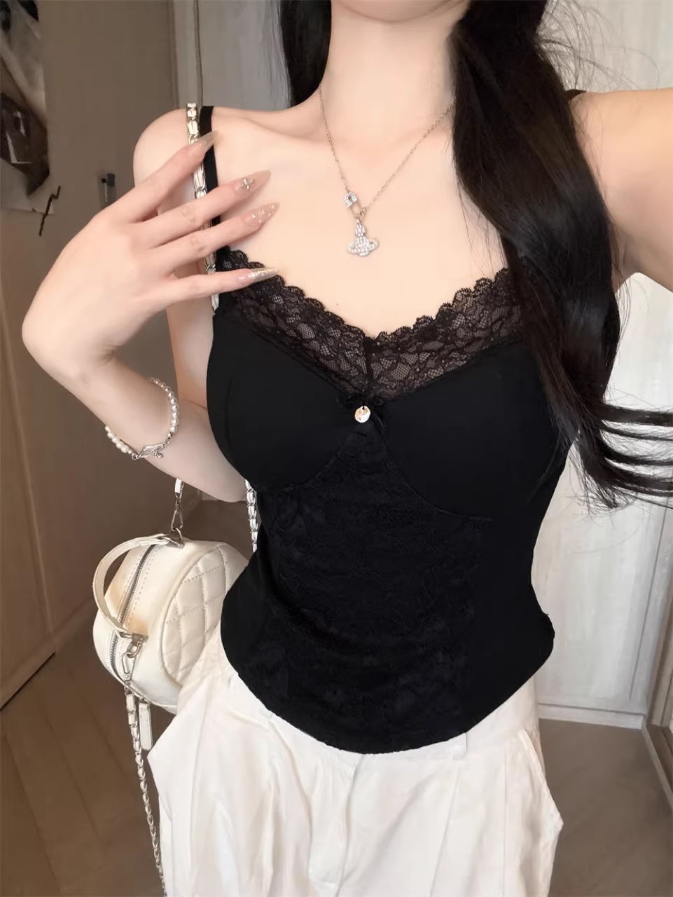 A new summer French-style lace-trimmed halter top for women, a one-piece sexy top with a chest pad pic 5