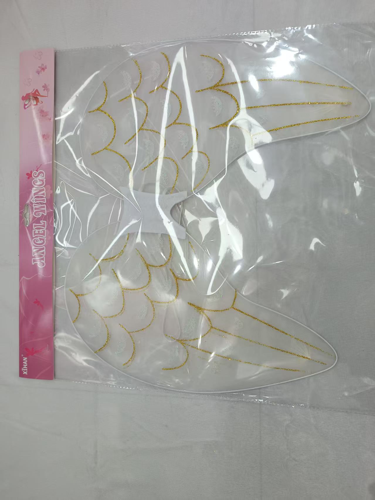 白色金绘天使翅膀