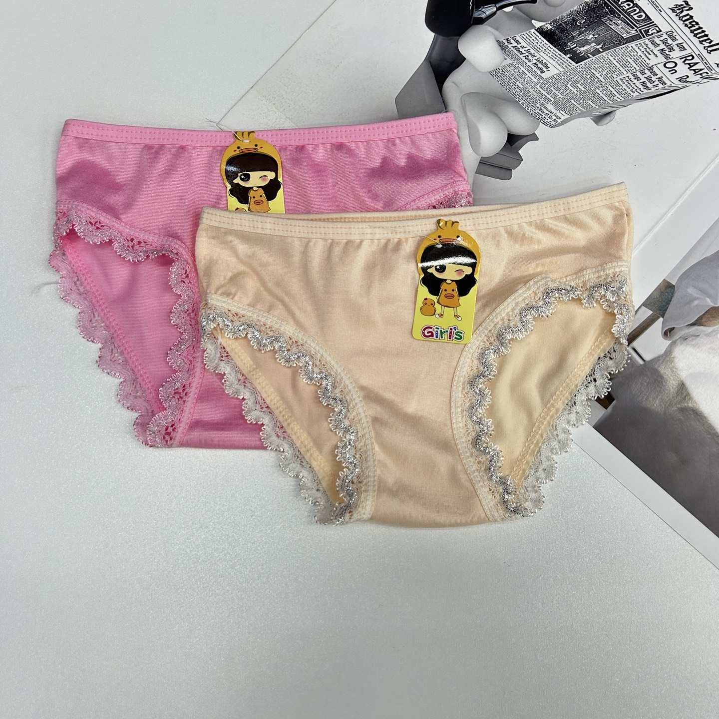 DD-551-2# Export Underwear for Girls, Comfortable and breathable Underwear for Children, solid color lace-trimmed printed triangle pants for girls, Children's underwear QNI details Picture