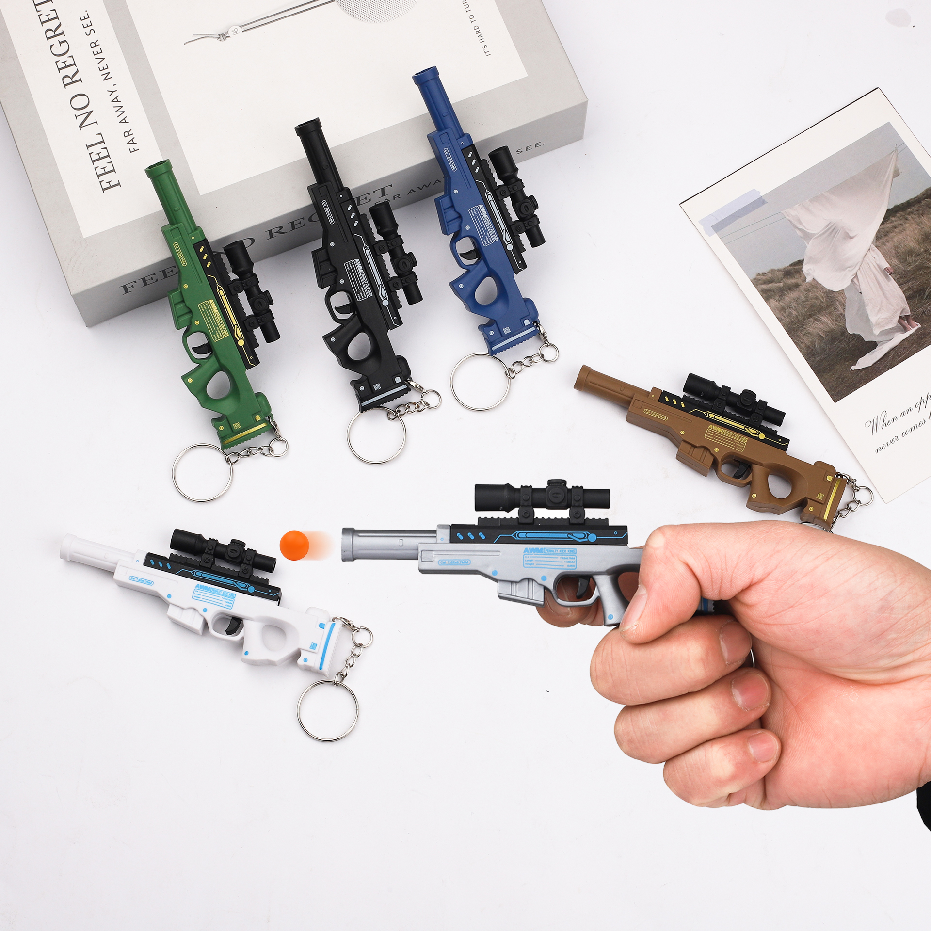 迷你软弹枪手动拉栓抛壳软弹枪男孩吃鸡装备仿真玩具枪钥匙扣挂件