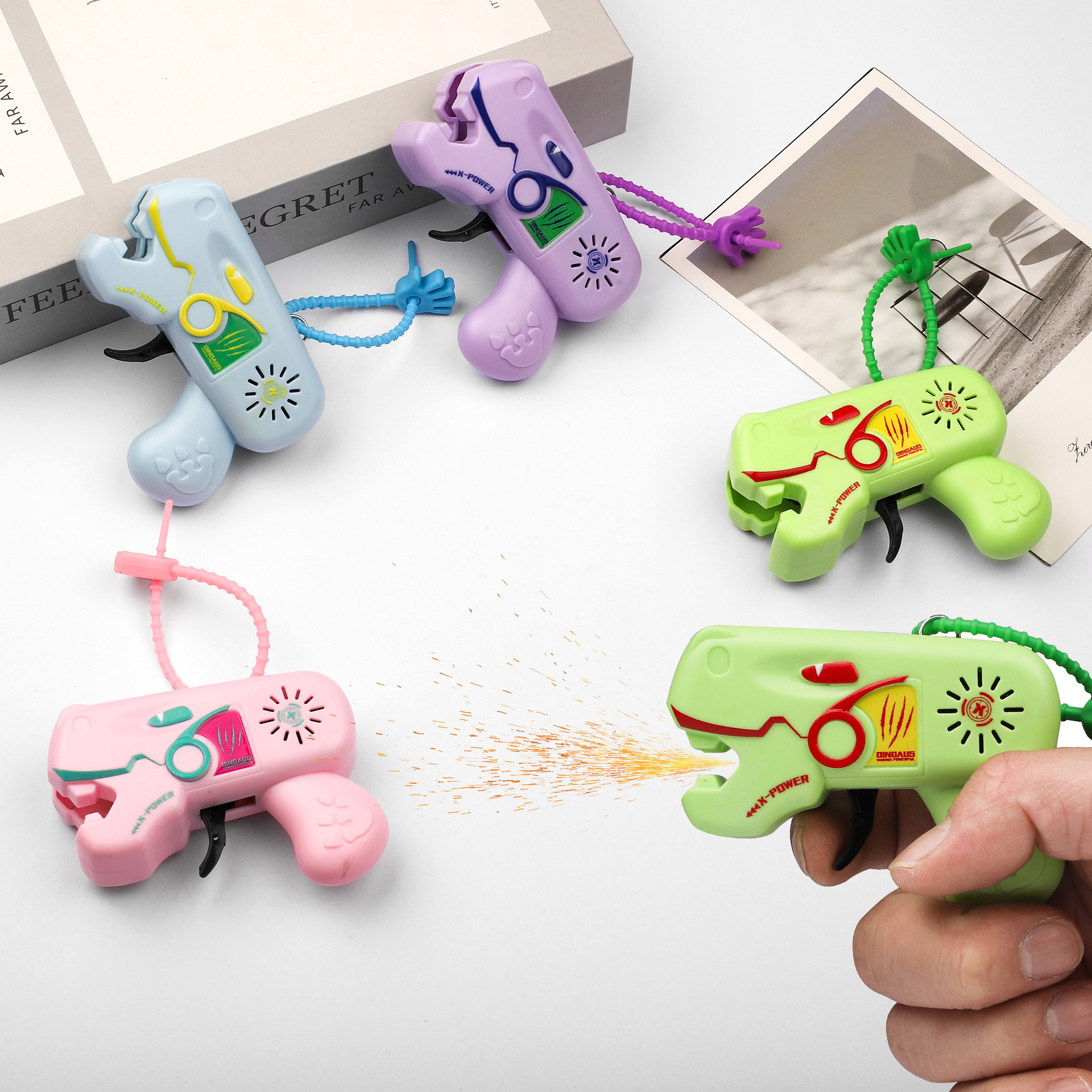 Cross-border new, unique and boring little gadget, flint gun, relieve stress, sharpen spark gun-style creative small toy gun