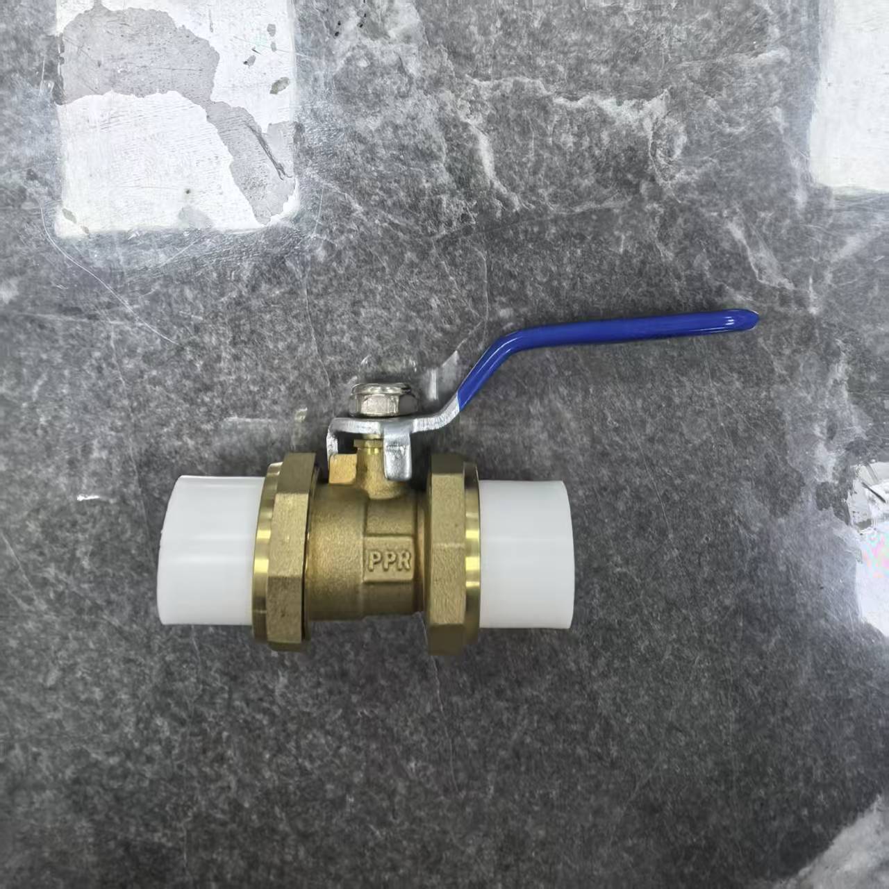 صمام نحاسي كامل RR-TJ1285
