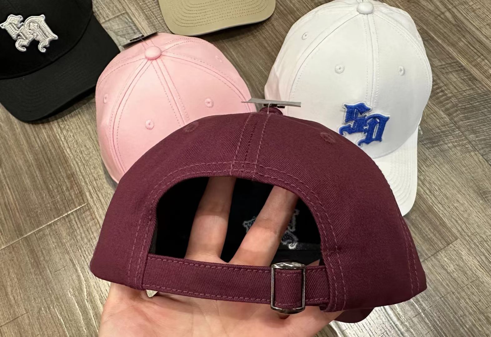 24003 Embroidered baseball cap Baseball cap for men and women, four seasons detail image 6