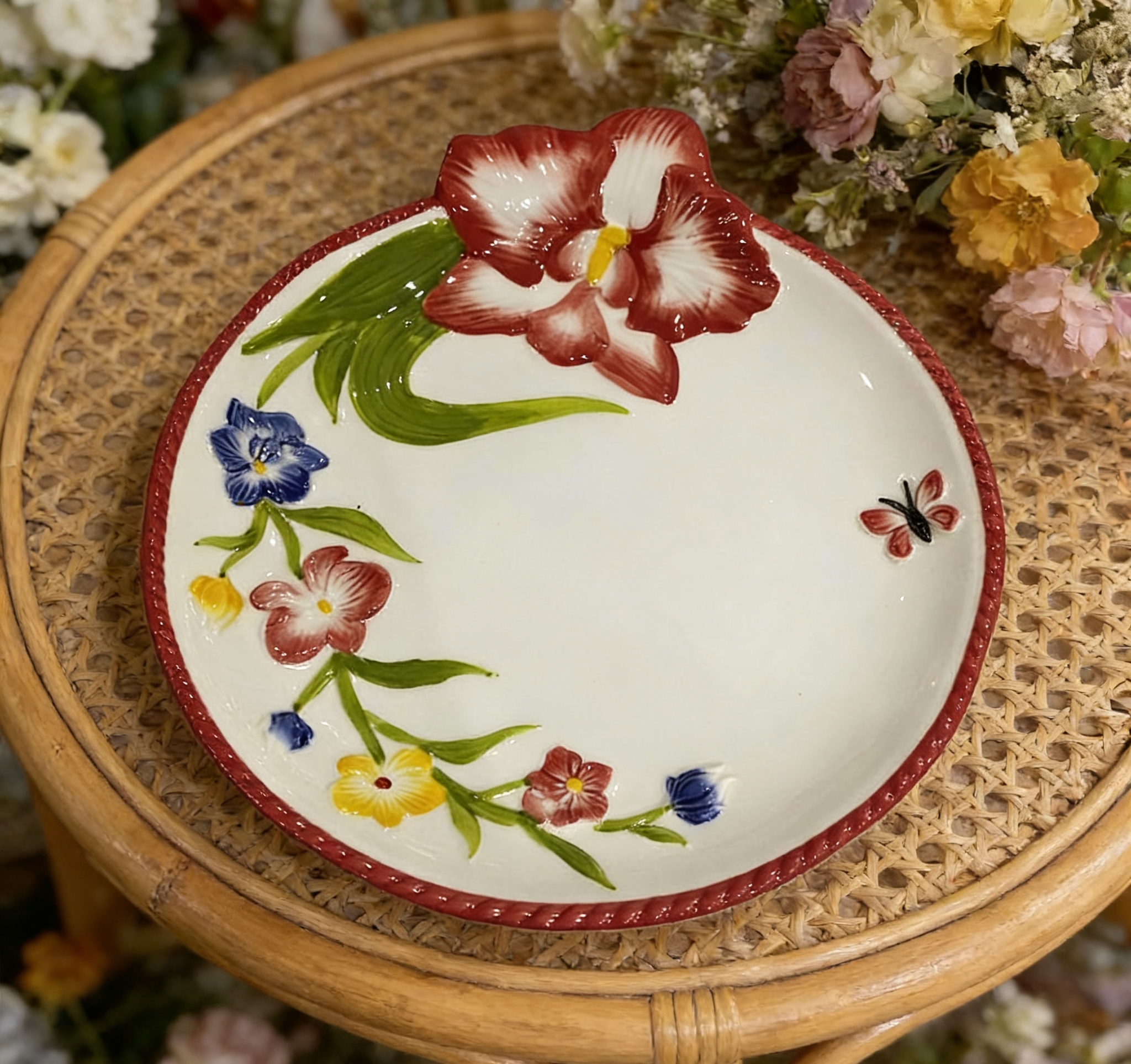 8寸田园风手绘立体花朵陶瓷盘 家用点心水果盘创意浮雕早餐盘