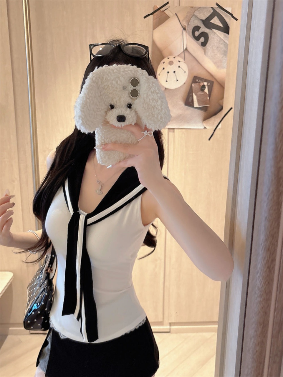 College-style navy collar contrasting color knitted unique sleeveless vest for women, a perfect summer slimming and form-fitting cropped top pic 2