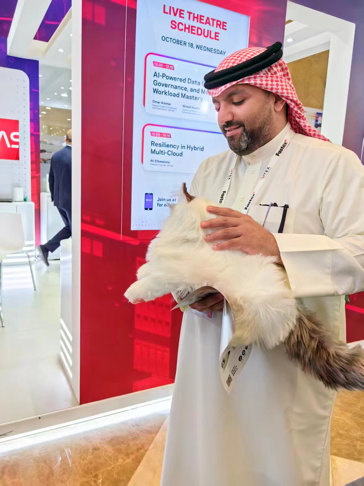 2026年AI 宠物陪伴机器儿童陪伴伙伴猫狗AI毛绒机器猫批发爆款