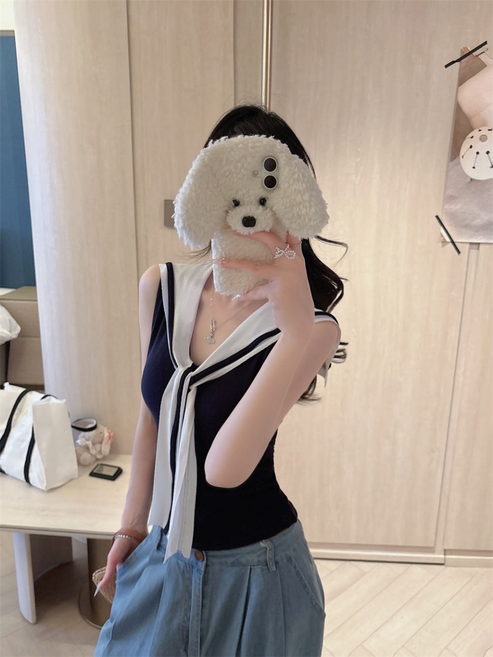 College-style navy collar contrasting color knitted unique sleeveless vest for women, a perfect summer slimming and form-fitting cropped top pic 6