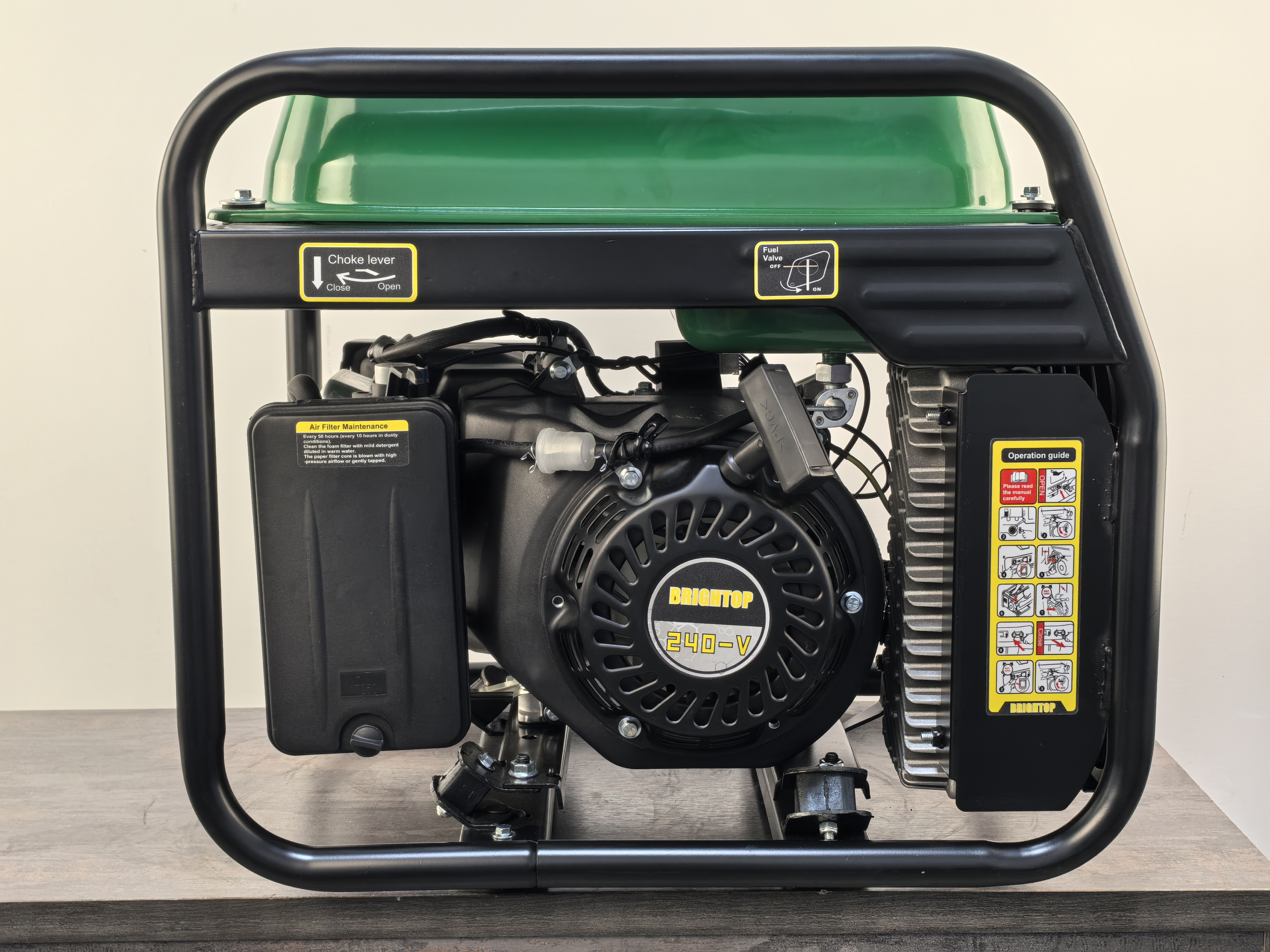 Brightop变频发电机 家用应急户外施工两用 230V稳定输出省油 便携耐用电力保障白底实物图