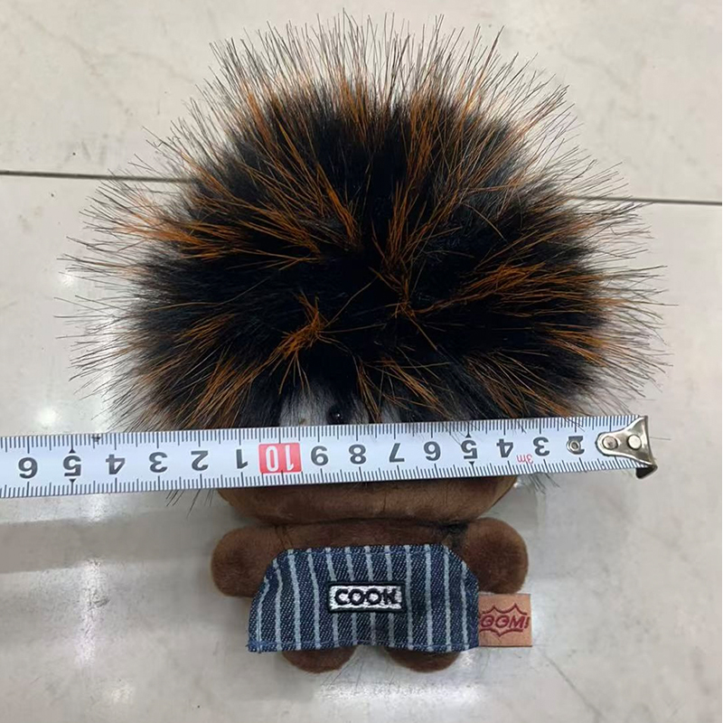 "Fugitive Madman, Explosion Head doll, plush toy, souvenir doll, cartoon peripheral pendant, plush doll pendant, keychain, cloth doll pendant, cute decoration gift, claw machine factory direct sales. Application Scenario