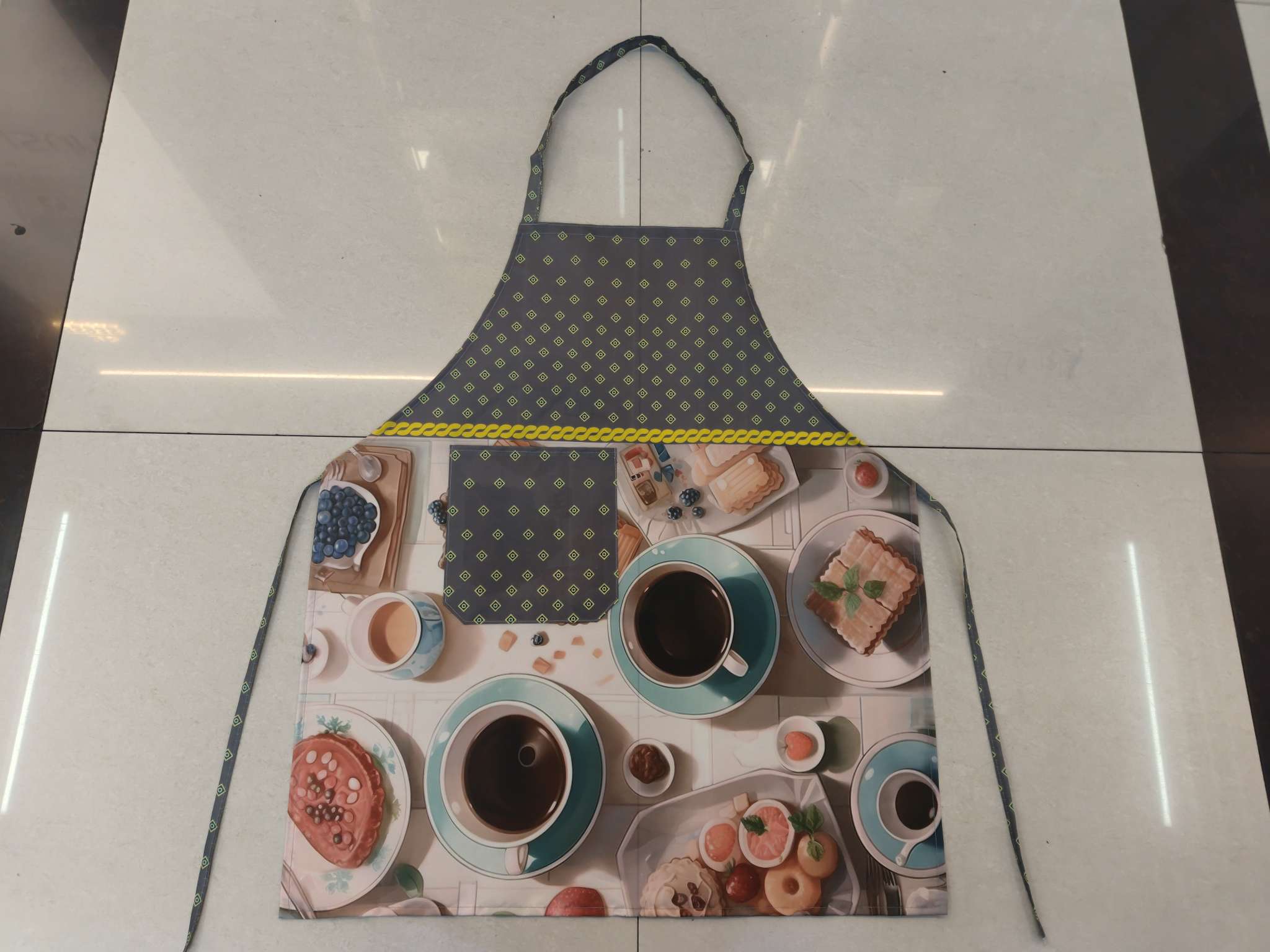 Korean-style fashionable anti-stain, dust-proof and dirt-proof work and kitchen apron for both men and women, cute cover for adults, baking positioning, waist wrap Specification image