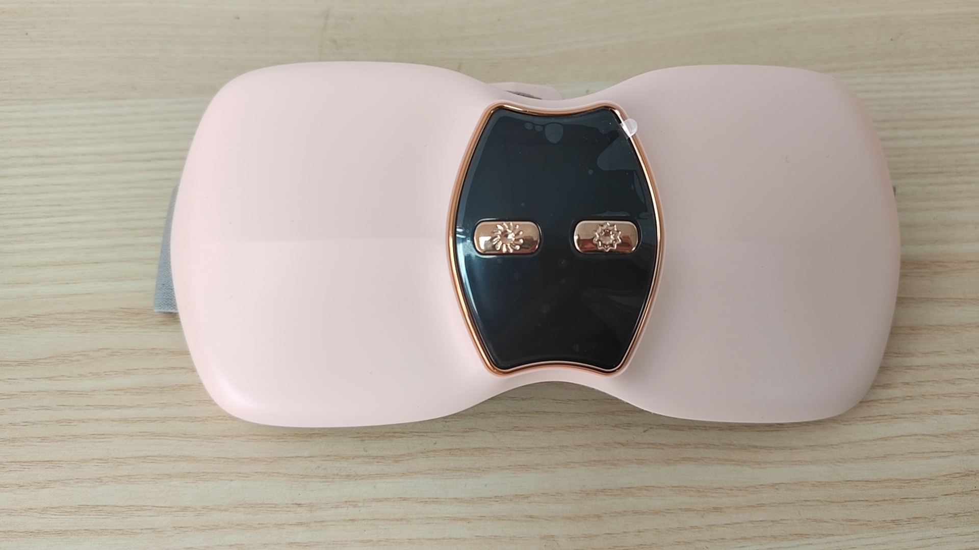 706 Warm Uterus Treasure Large Screen display three-level vibration hot compress elastic warm Uterus Belt, menstrual period abdominal hot compress device