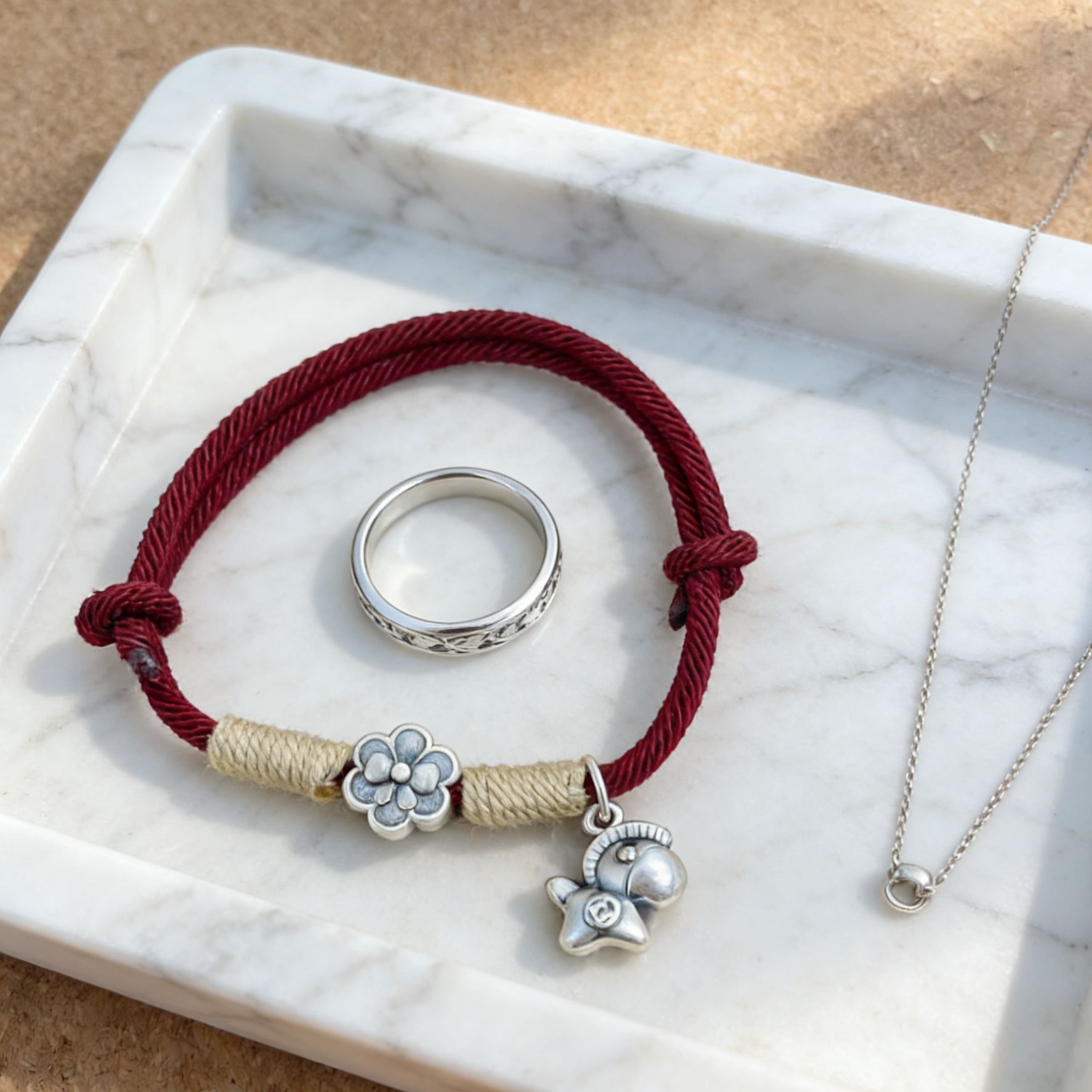 "Immediately Have Money to Spend 1.2 Little Horse Bracelet, 999 pure silver, New Chinese-style Horse Year Wealth and Good Luck Bracelet, zodiac Year gift, pure silver, simple and elegant, Starfish Smiling face pendant, beaded bracelet, light luxury, niche and exquisite. details Picture