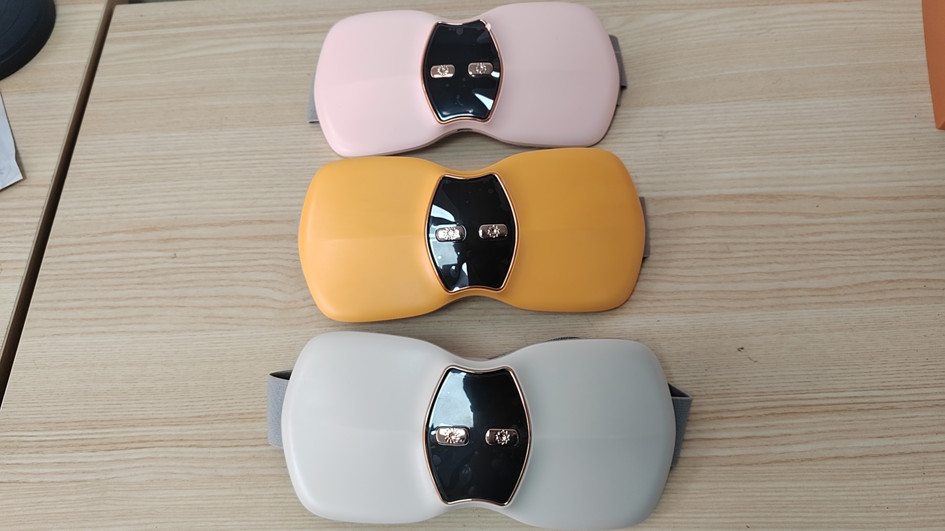 唇部彩妆产品图