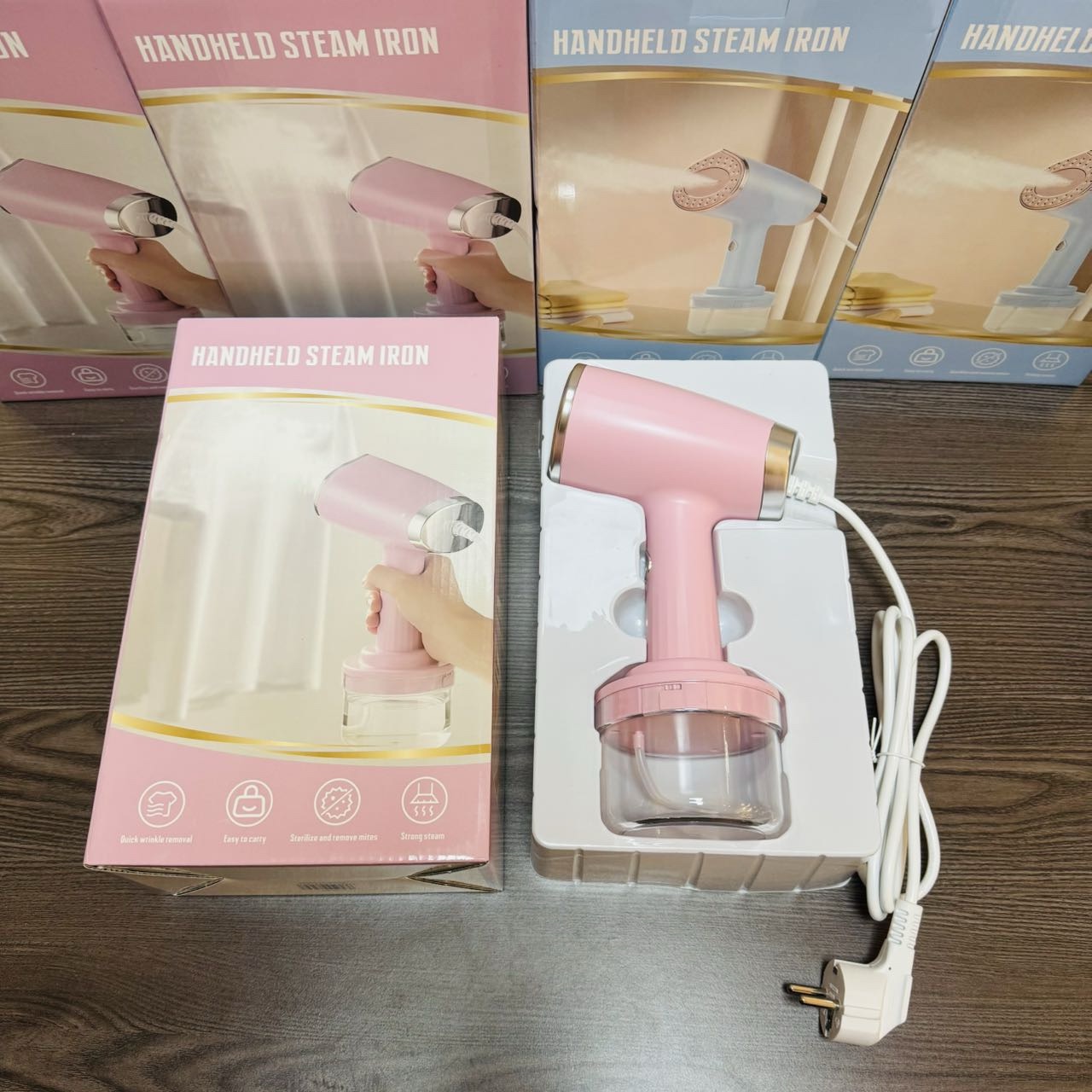 Handheld steam iron, flat-hanging dual-purpose portable high-power iron, dry and wet dual ironing, large water tank iron details Picture