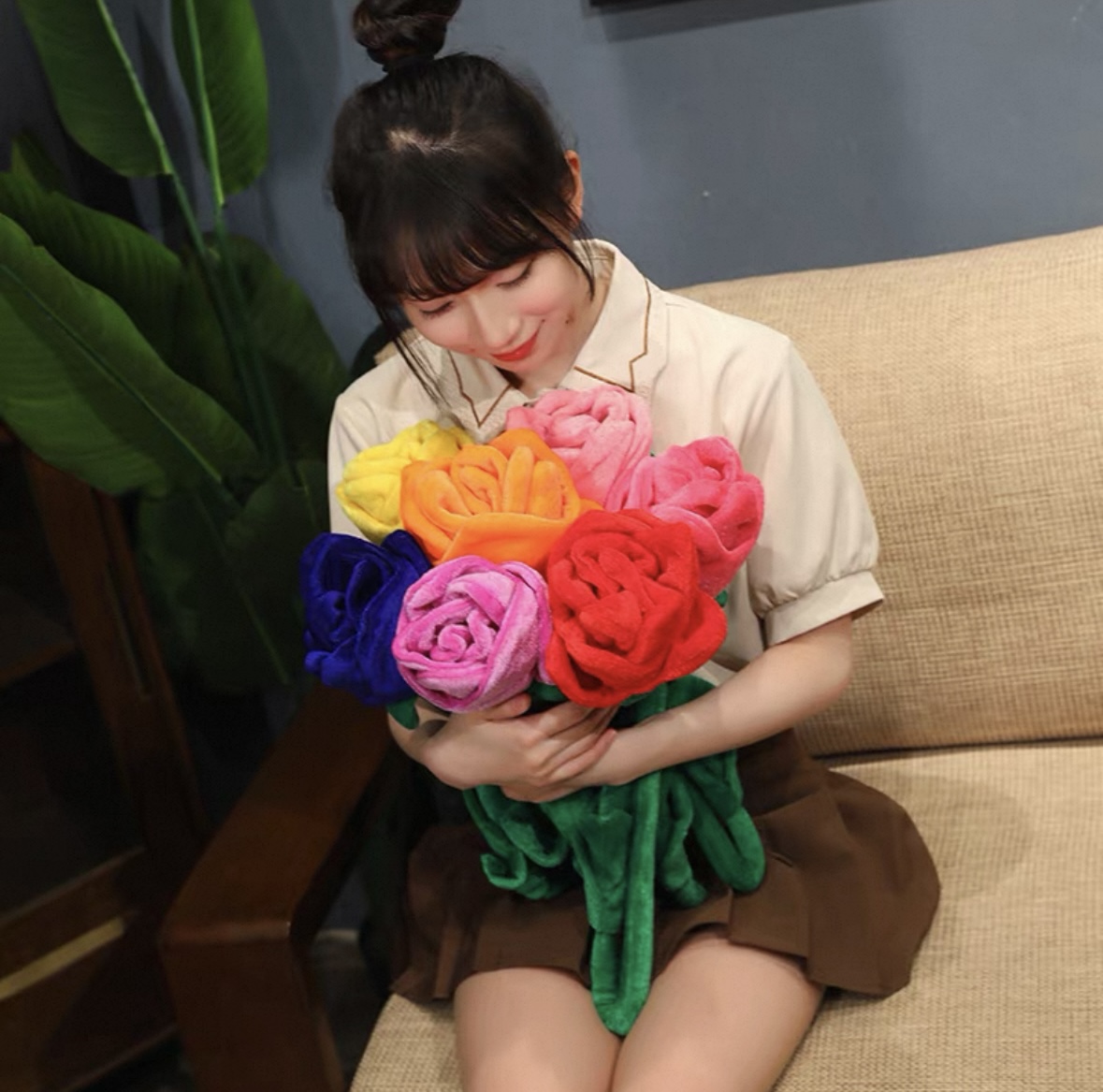 Plush toys, flowers, crocheted wool, wholesale wool sunflowers, roses, children's toys, festival wedding artificial flowers, fabric decorations, photo props, flower arrangements, wedding, Valentine's Day, cartoon and anime Application Scenario