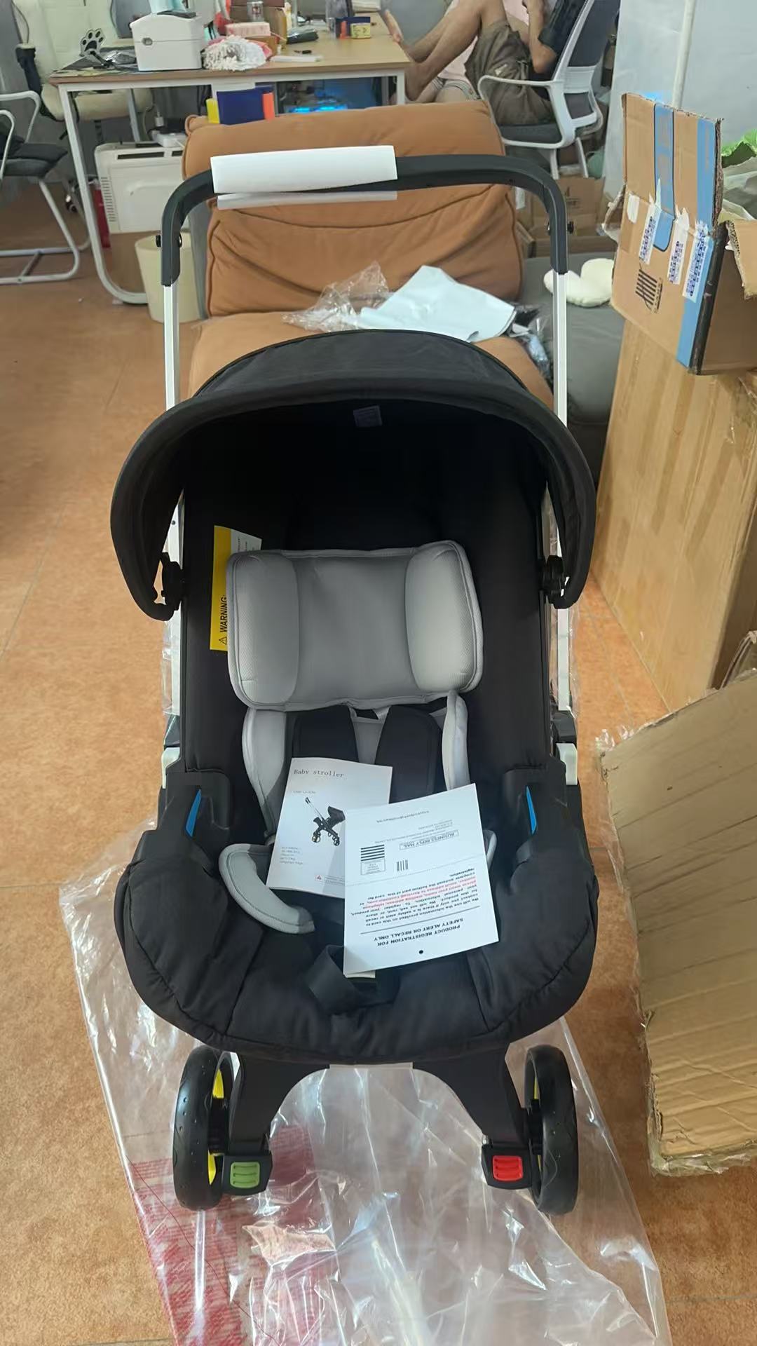 Three-in-one baby stroller with variable basket and reversible stroller Item Picture