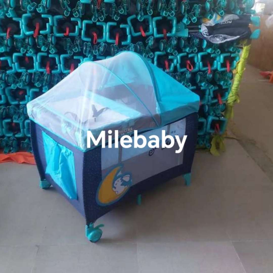 Double-decker crib with mosquito net Specification image