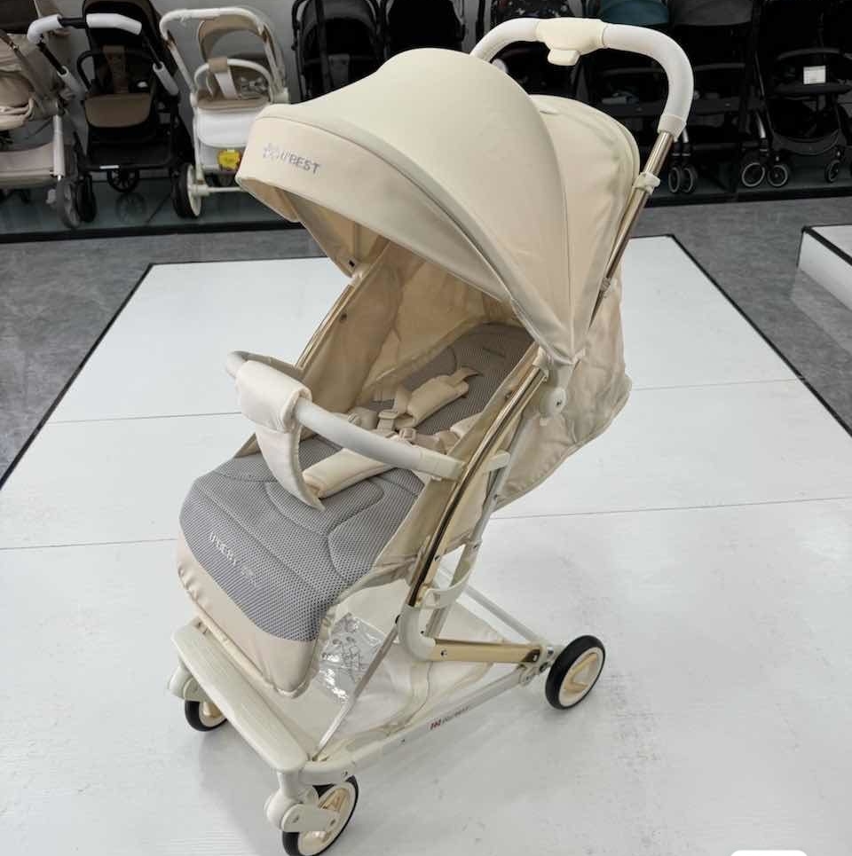 Ubes portable stroller, pocket stroller, baby stroller Application Scenario