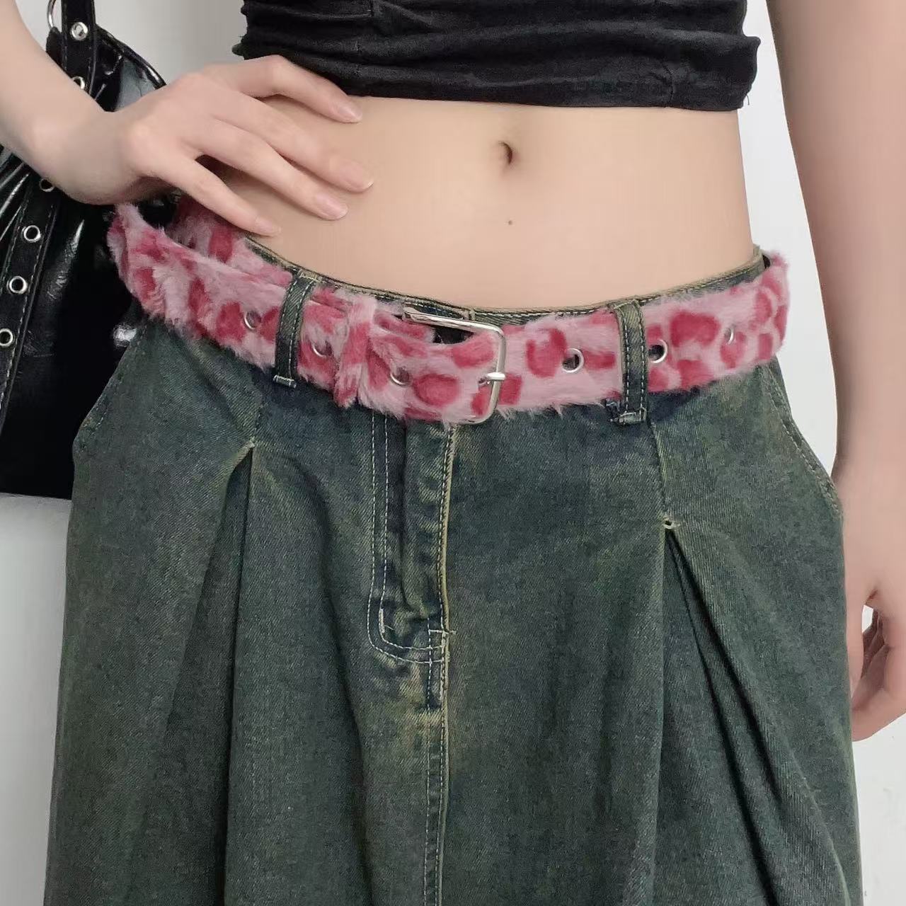 粉色点点豹纹绒毛设计亚文化y2k千禧辣妹风小众复古配饰腰带ins风详情3