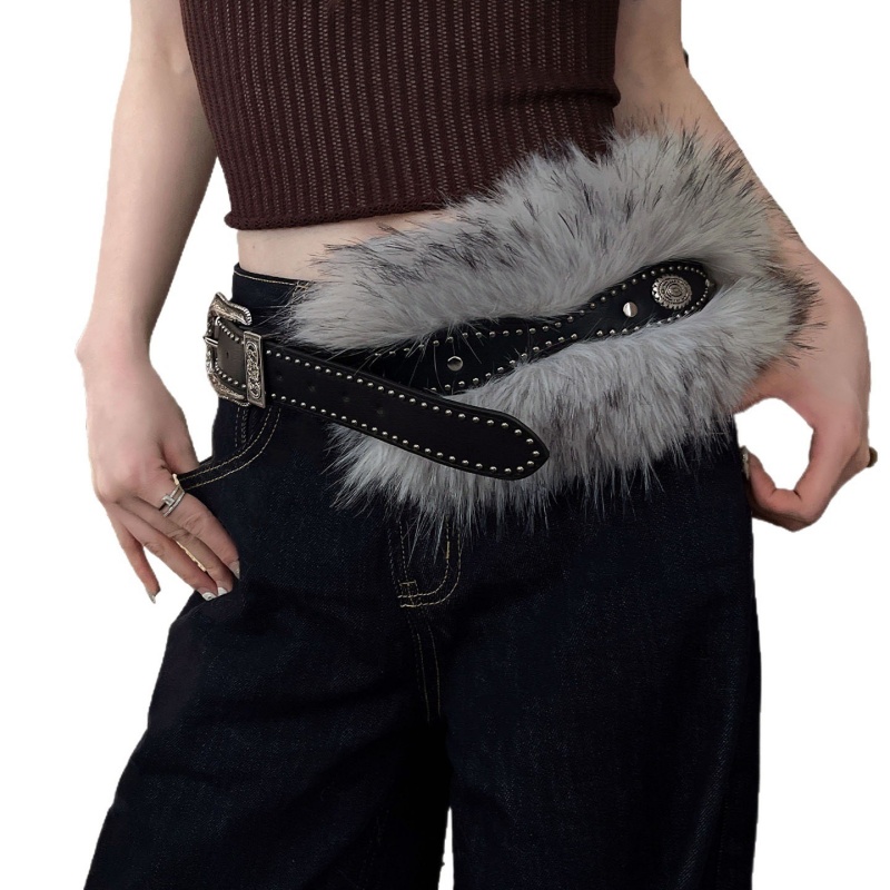 American trend retro rivet belt for women, high-end street style, versatile with jeans and skirts, wide waist belt decoration Item Picture