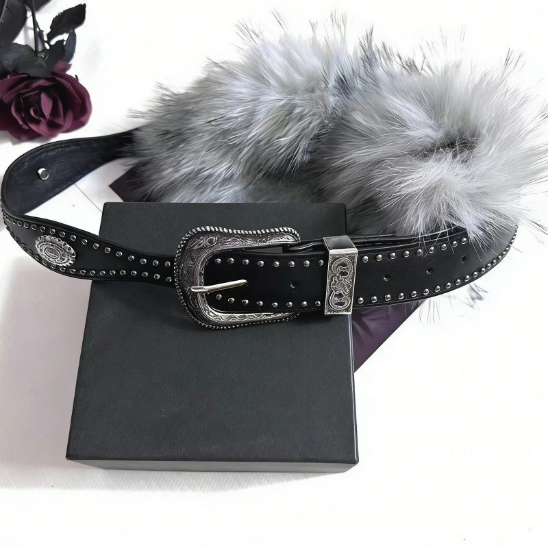 American trend retro rivet belt for women, high-end street style, versatile with jeans and skirts, wide waist belt decoration details Picture
