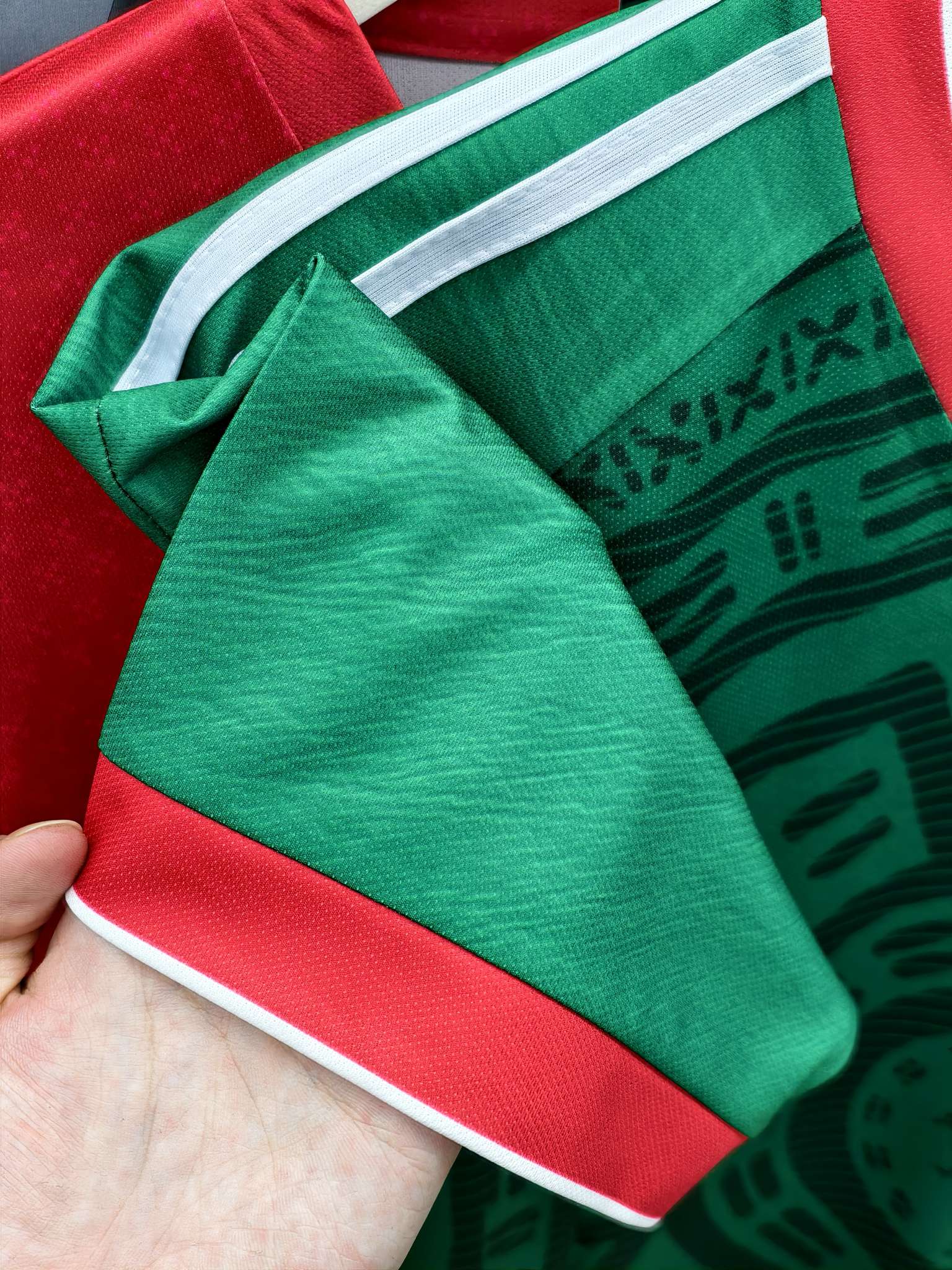 Cross-border football jerseys, high-grade mesh breathable fabric, full-body printed sportswear, breathable and sweat-absorbing professional sports football jerseys, high-elasticity breathable and comfortable football jerseys, custom-made World Cup jerseys, Mexico and Argentina team jerseys, football jerseys detail image 10