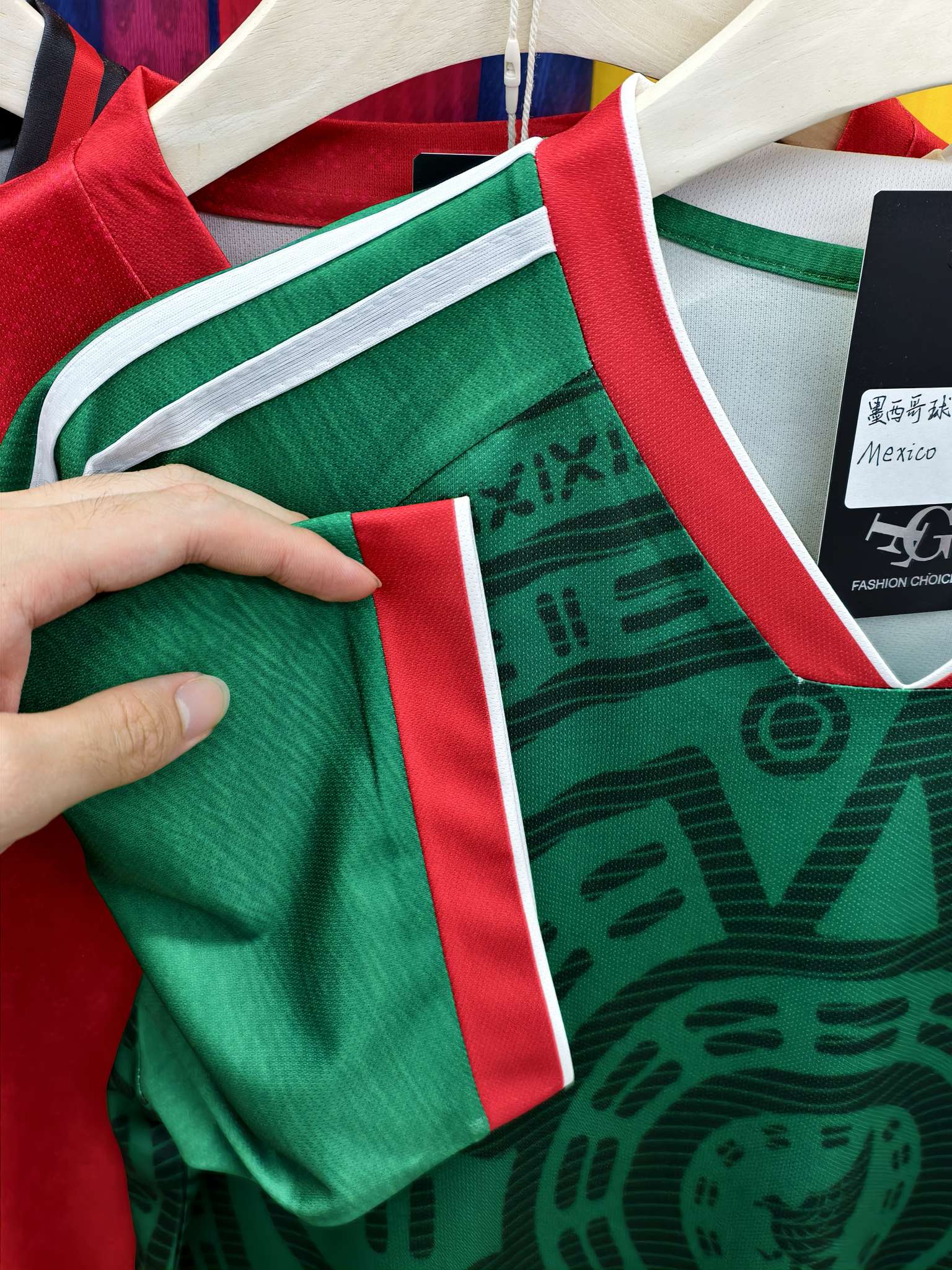 Cross-border football jerseys, high-grade mesh breathable fabric, full-body printed sportswear, breathable and sweat-absorbing professional sports football jerseys, high-elasticity breathable and comfortable football jerseys, custom-made World Cup jerseys, Mexico and Argentina team jerseys, football jerseys detail image 9