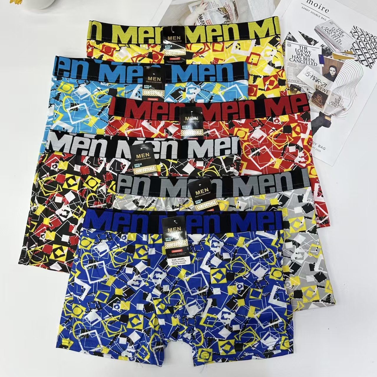 DD-0082-16# 34-head mixed-color men's underwear, men's printed briefs, comfortable and breathable, letter-color contrasting waistband, exported to the Middle East and Africa, QNI Item Picture