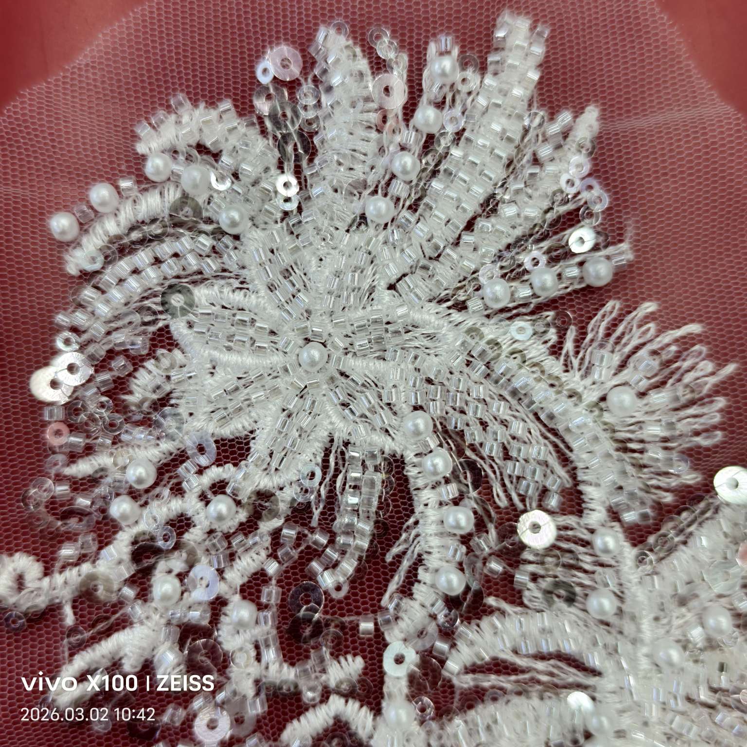 服装辅料蝴蝶结布标定制手工辅料刺绣布贴服装商标服装辅料详情图4