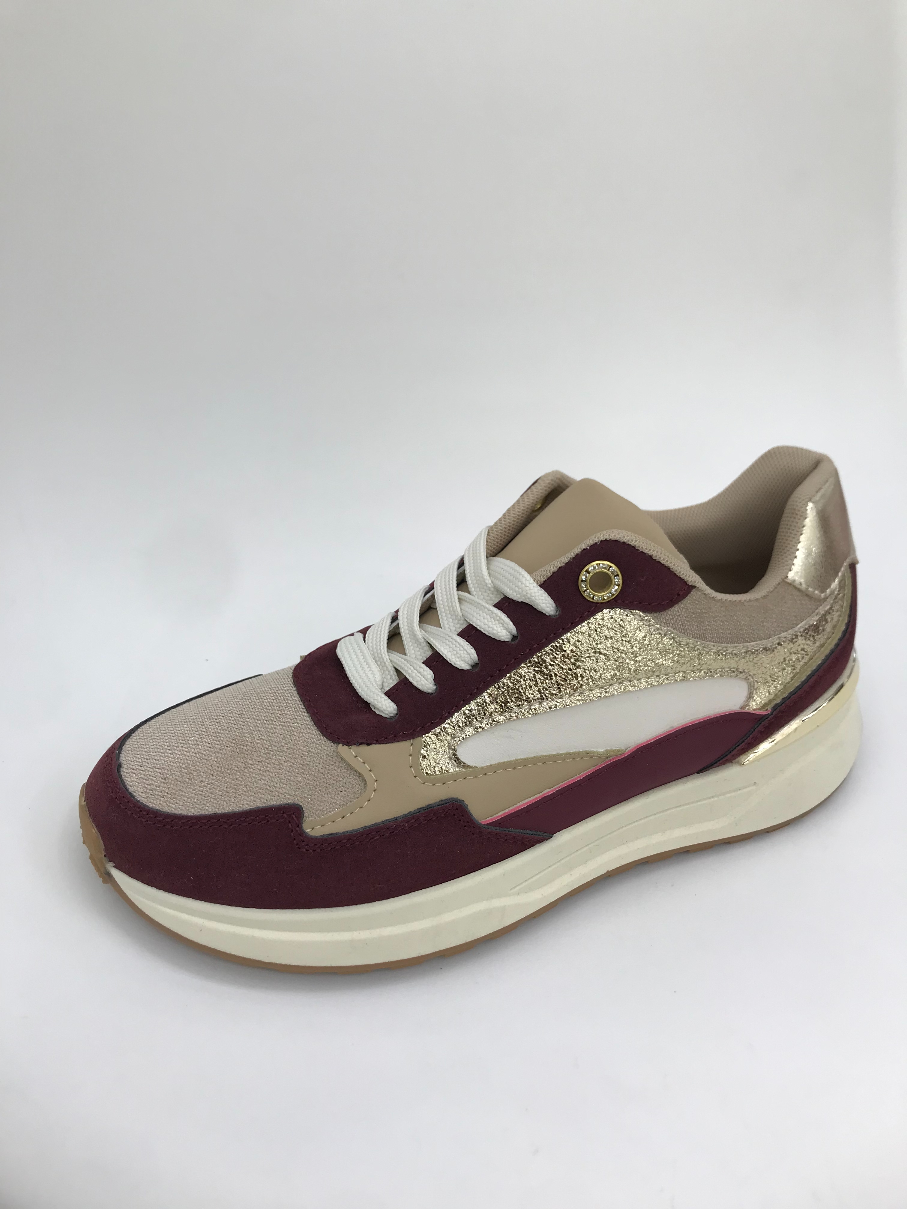A breathable, comfortable and trendy Forrest Gump for women full figure
