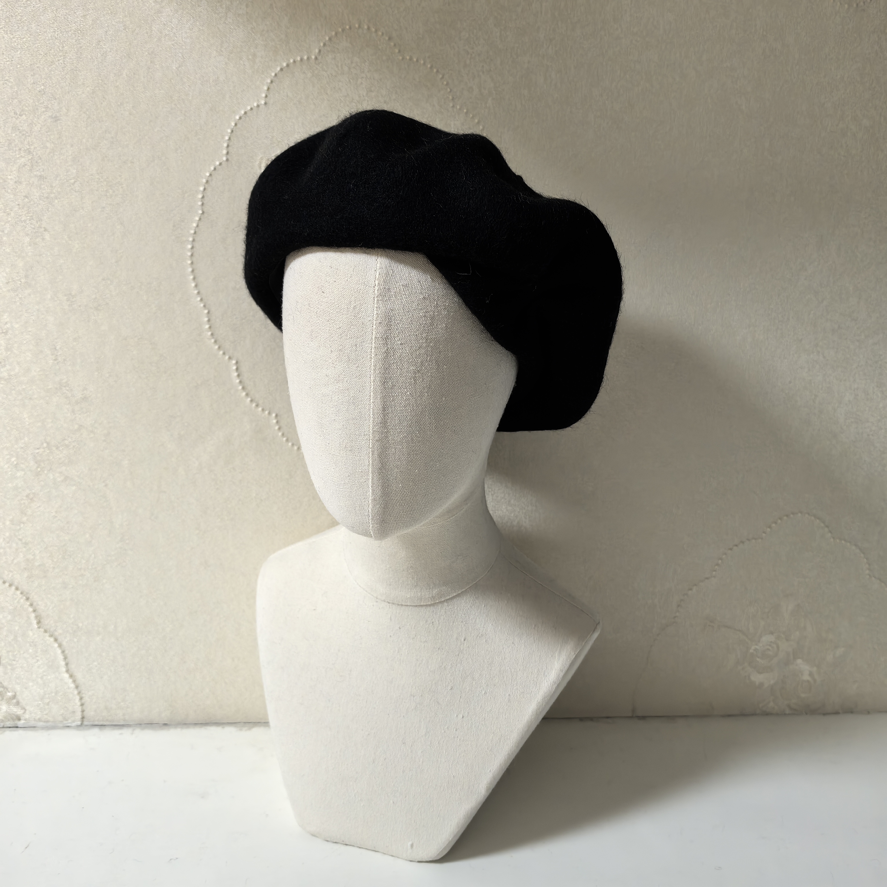 Otoño invierno cachemira boina color liso lana invierno vintage cálido sombrero de pintor tweed sombrero de broche mujer personalizado 122134413 Specification image