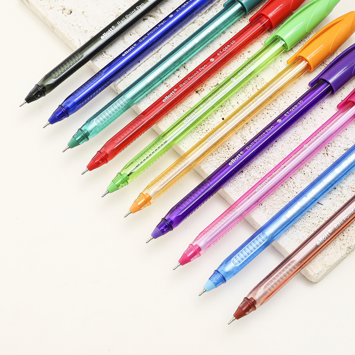 LUVA ET-Q69-10 Ballpoint pen Application Scenario