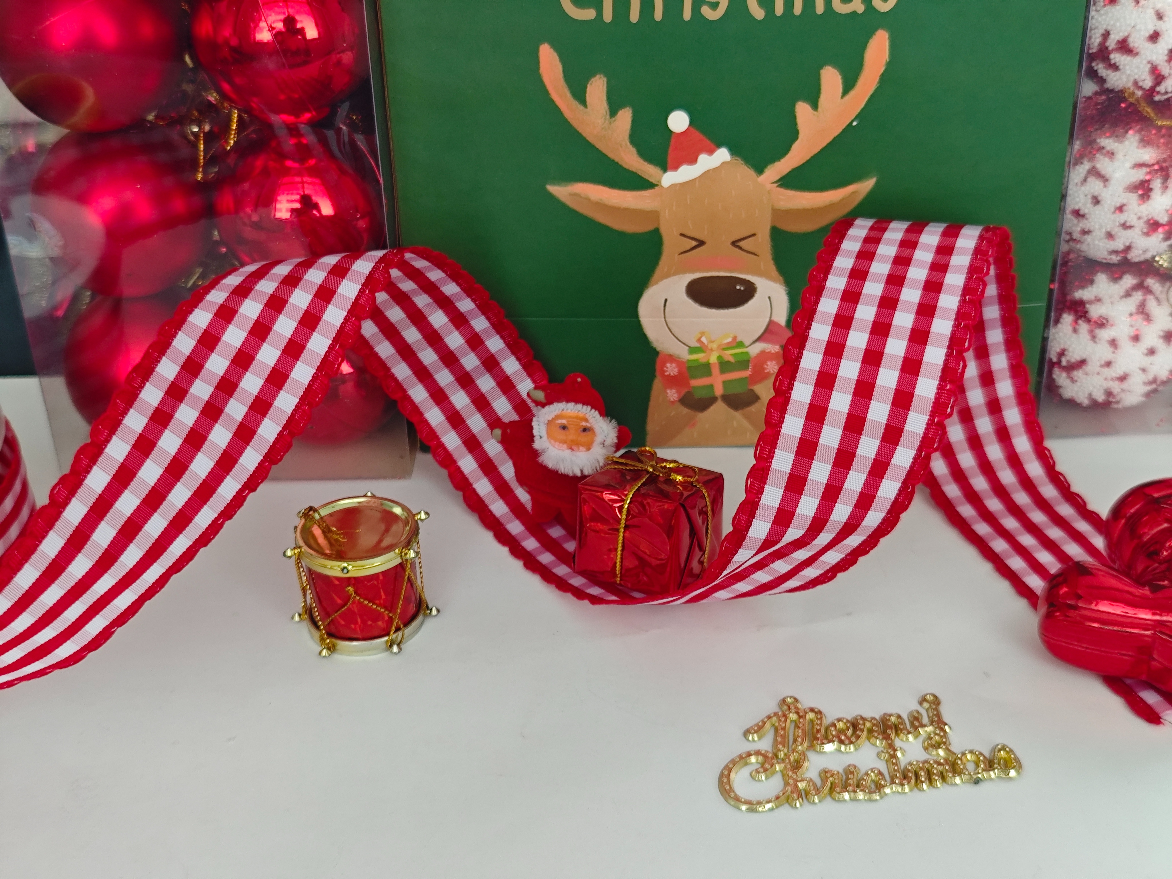Artículo no. : 1282 christmas gift packaging decoration DIY red white plaid wire edge christmas webband 3.8cm árbol de navidad producto details Picture