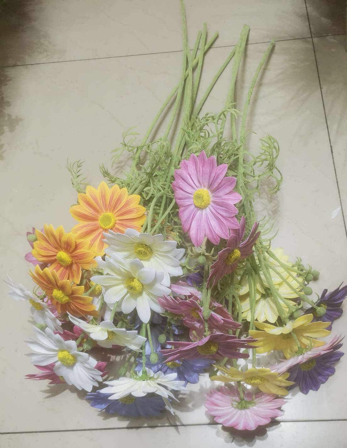 新款单支4头植绒太阳花  高支3D仿真太阳花  工程花家居店铺装饰花详情图4