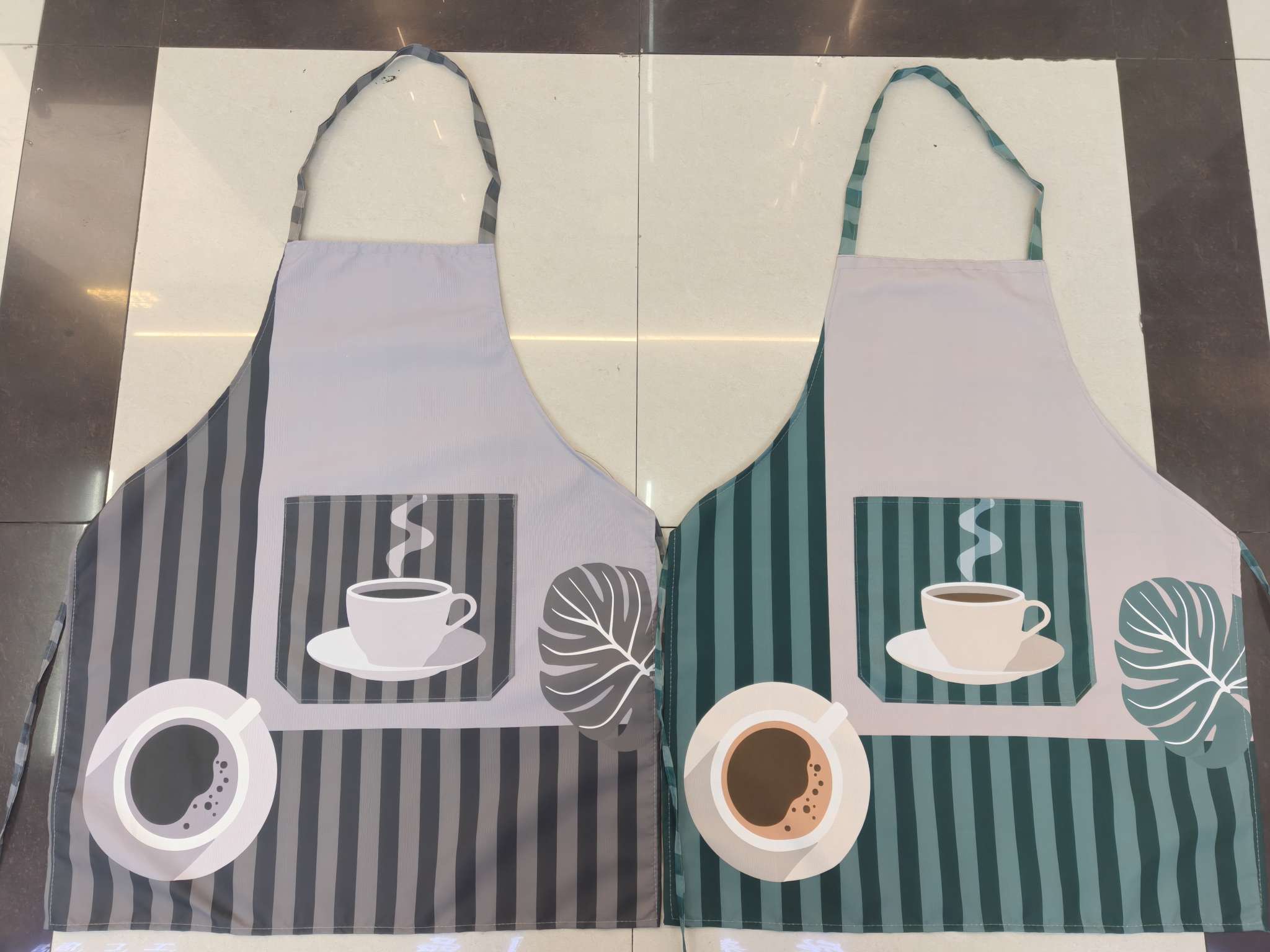 Korean-style fashionable anti-stain, dust-proof and dirt-proof work and home kitchen apron for both men and women, cute baking positioning, neckband and waist wrap pic 6