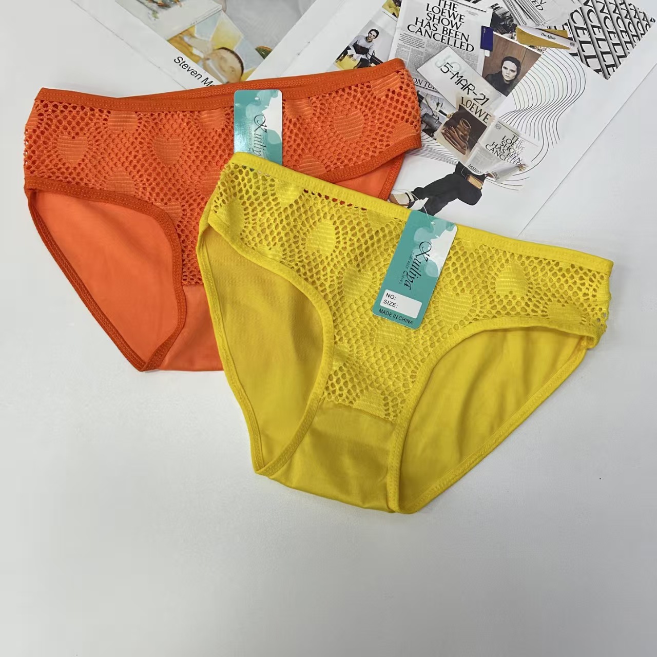 DD-X-2802#L girls' underwear for export to the Middle East and Africa, children's underwear with hollowed-out lace trim, solid color flower embroidery, comfortable children's underwear, QNL Application Scenario