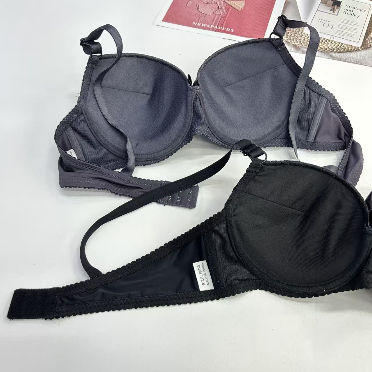 JZY-7730# bras are exported to the Middle East, Africa and Southeast Asia. Women's bras include underwire bras, lace patchwork and embroidered bras, QNI Specification drawing