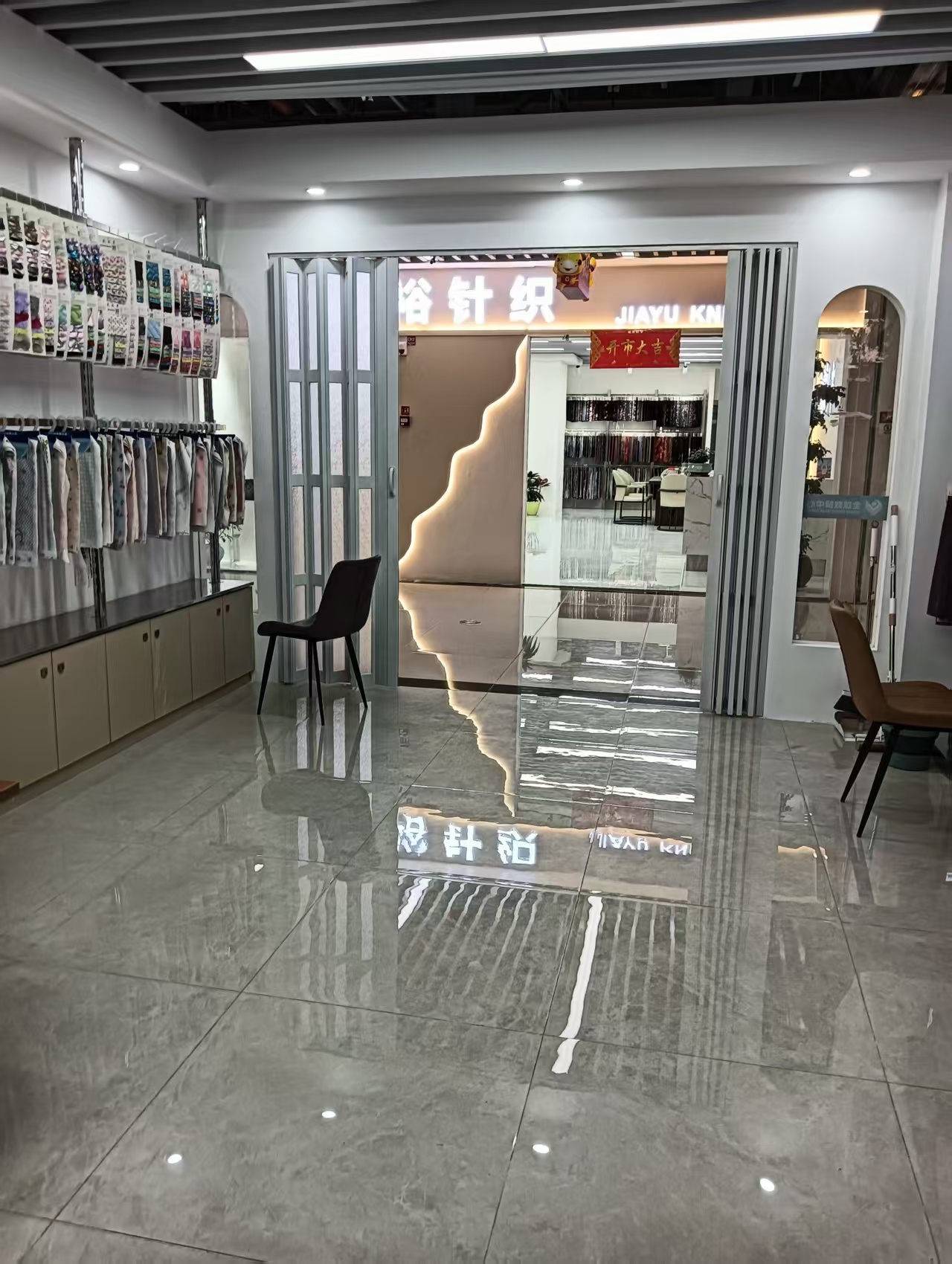 Booth 13383A describe pic - 2