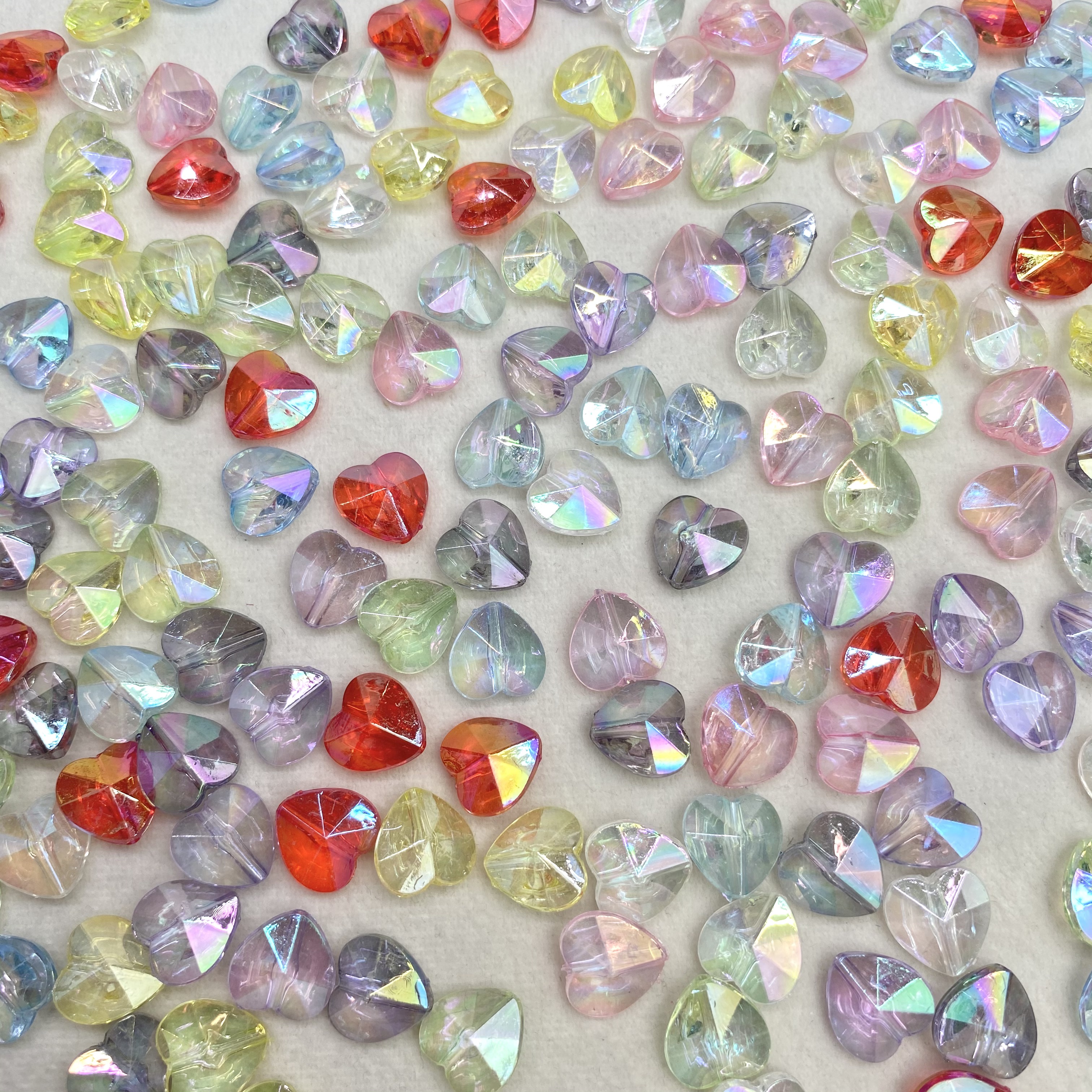 Acrylic ab color-coated transparent diamond cut heart diy/ Mobile phone chain keychain bag hanging decorative accessory material loose beads Item Picture