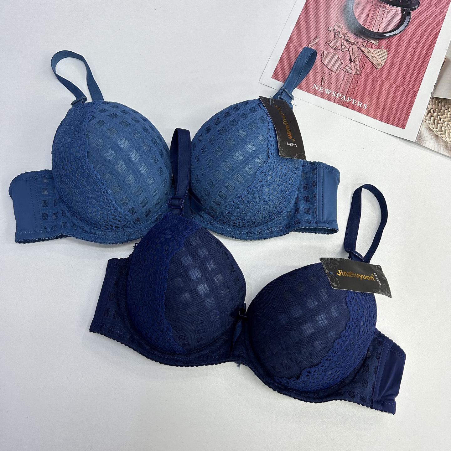 JZY-1915# bras are exported to the Middle East, Africa and Southeast Asia. Women's bras include underwire bras, lace patchwork and embroidered bras, QNI details Picture
