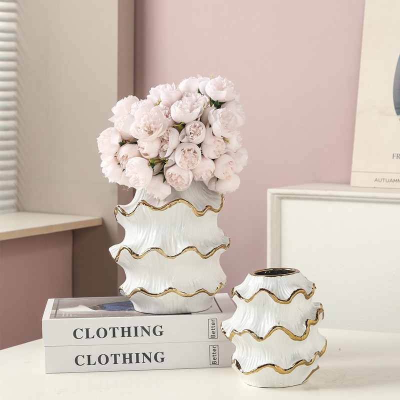 Creative minimalist wave ceramic vase, petal decoration, flower vase, hotel entrance table, flower vase